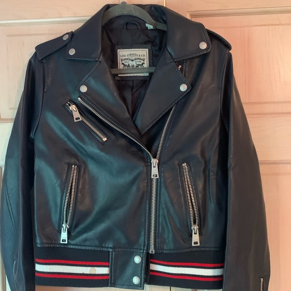 Levi’s Women’s Leather Jacket - Picture 5 of 7